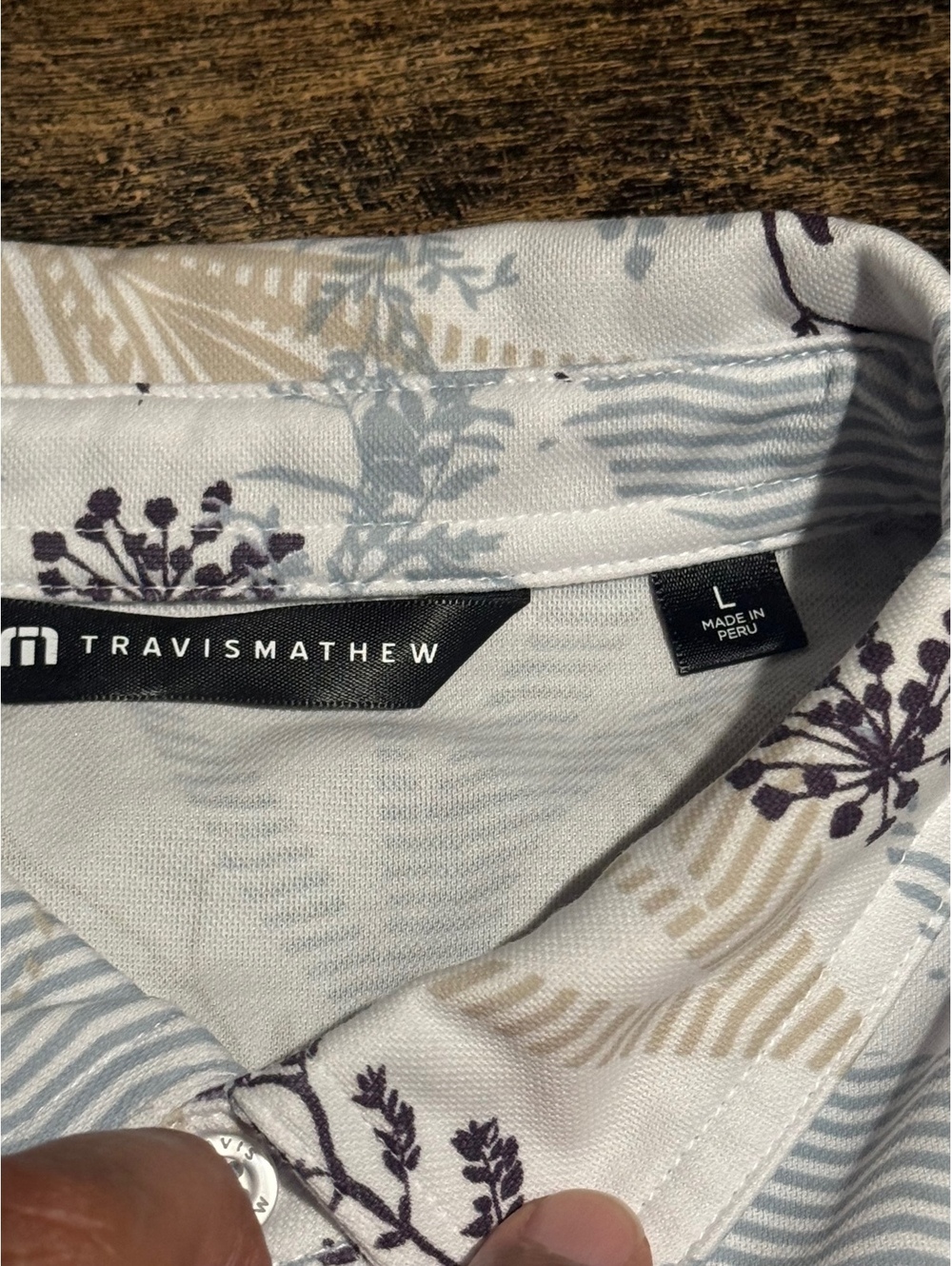 TravisMathew Polo Tropical Fusion The Heater, size L(0024) - Picture 3 of 6